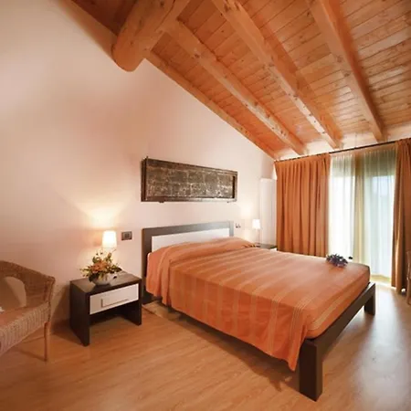 La Casa Del Nonno * 몬잠바노