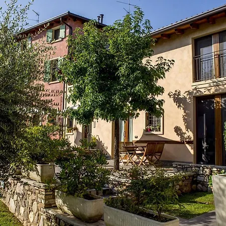 Apartahotel La Casa Del Nonno *