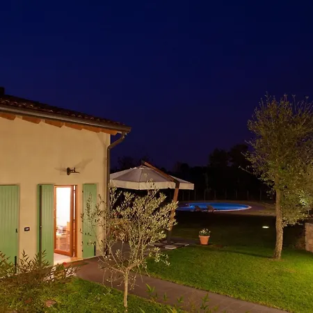 La Casa Del Nonno מונזמבנו